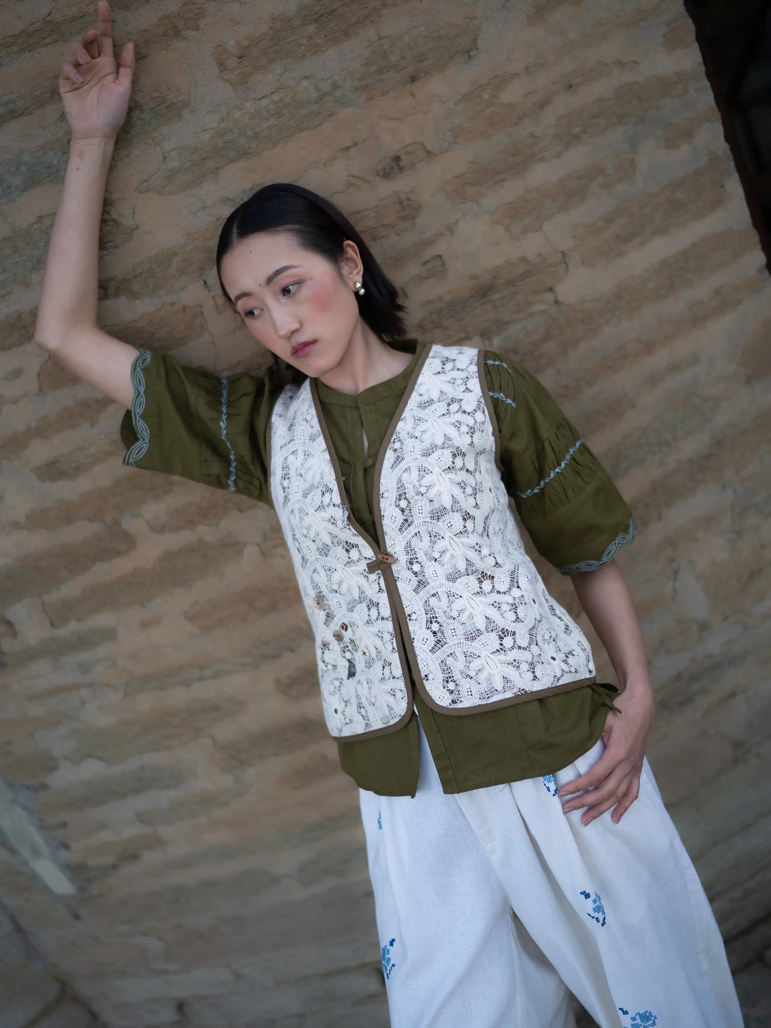 White Thread Vest