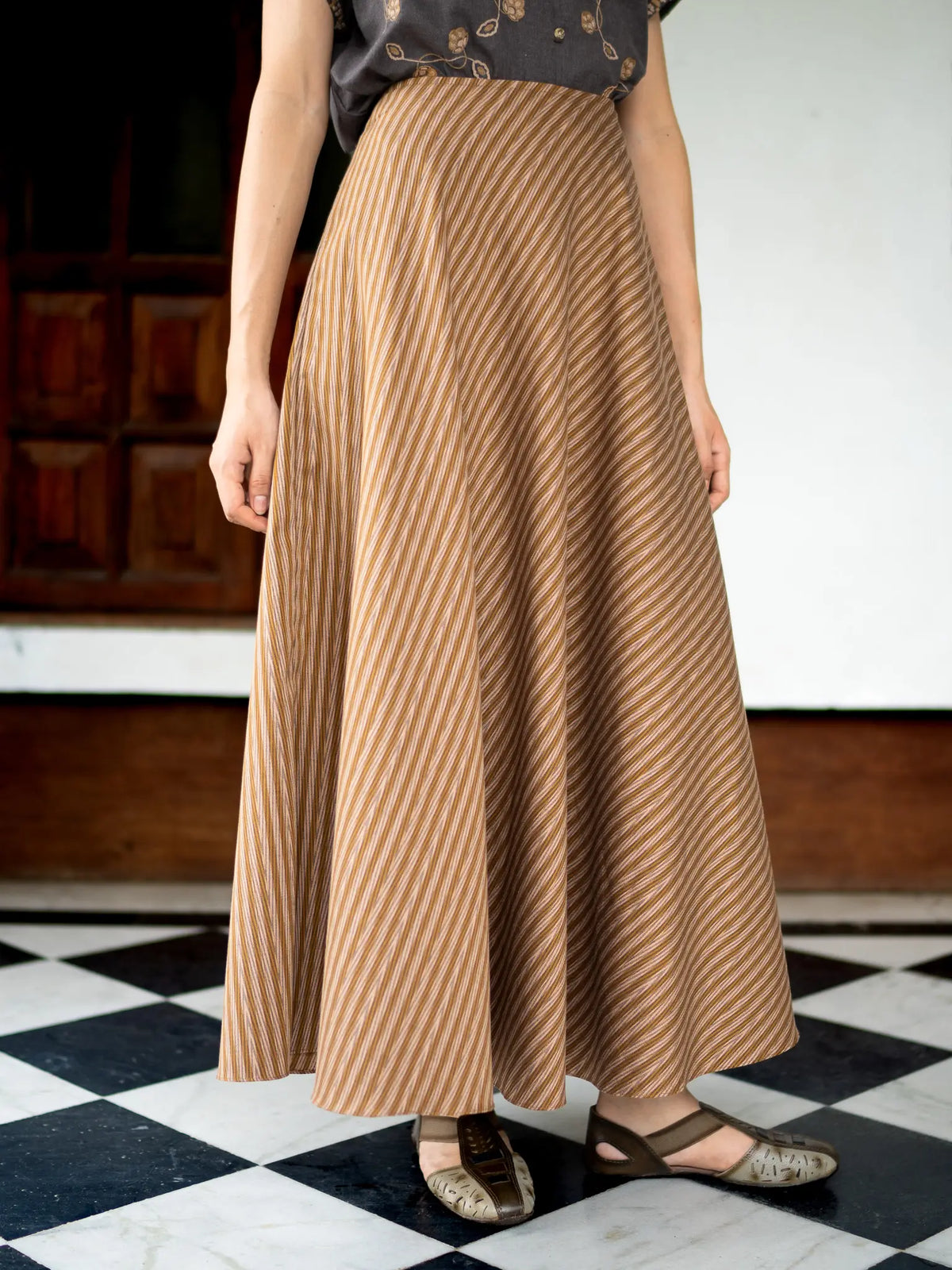 Unfolding Skirt